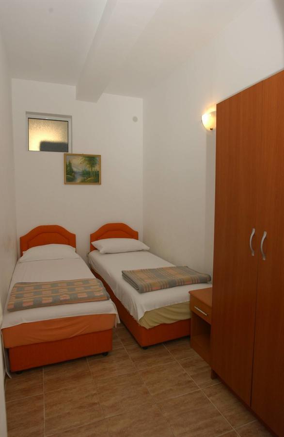 Mm Kovacevic Apartments Petrovac المظهر الخارجي الصورة