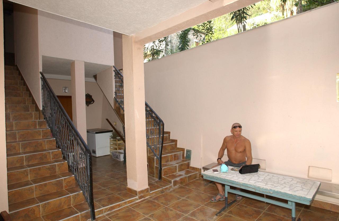 Mm Kovacevic Apartments Petrovac المظهر الخارجي الصورة