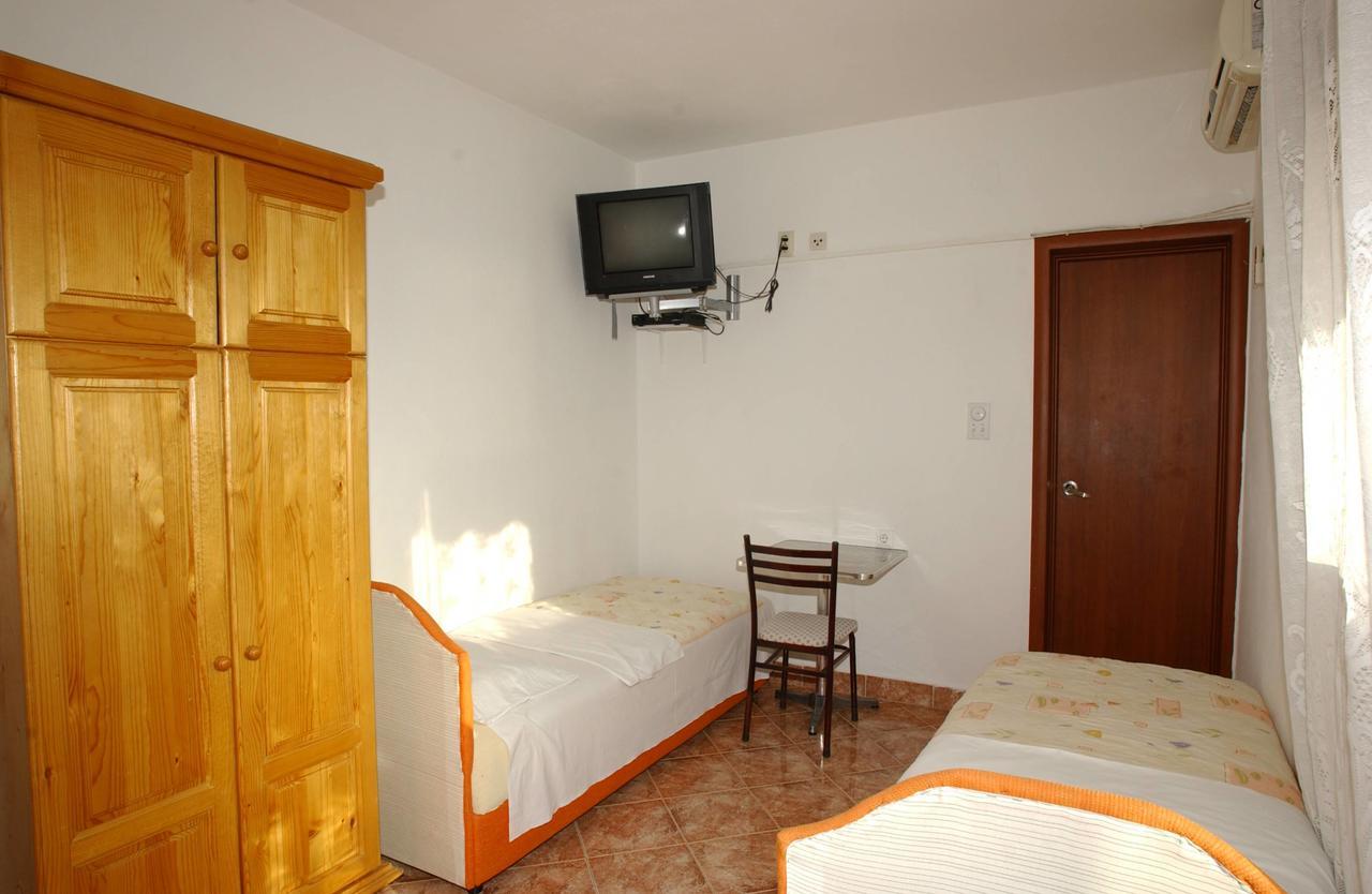 Mm Kovacevic Apartments Petrovac المظهر الخارجي الصورة